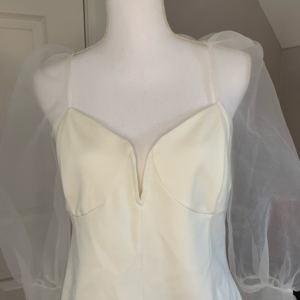 NWT! TOPSHOP white dress with sheer long sleeves - Picture 5 of 14